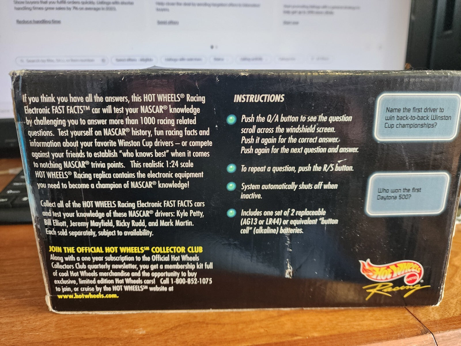 Hot Wheels Mattel 1998 Electronic Fast Facts COLLECTIBLE #44