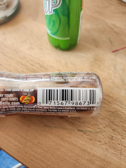 Lot of 2 2006 Jelly Belly A&W & 7UP CANDY 5” Bottle Container Soda Jellybeans