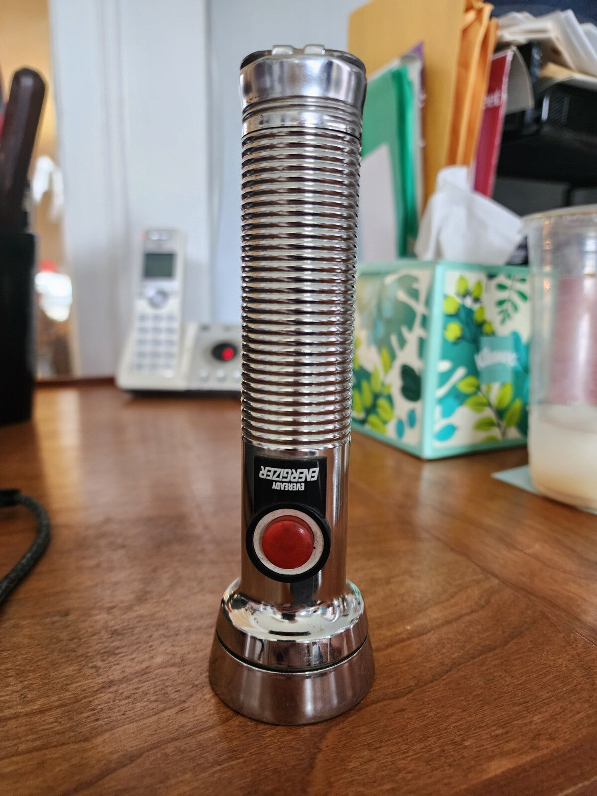 Vintage Eveready Energizer Flashlight - Union Carbide Metal Chrome 6.5"