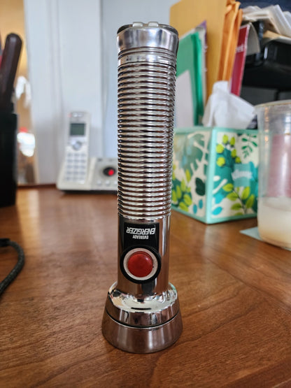 Vintage Eveready Energizer Flashlight - Union Carbide Metal Chrome 6.5"