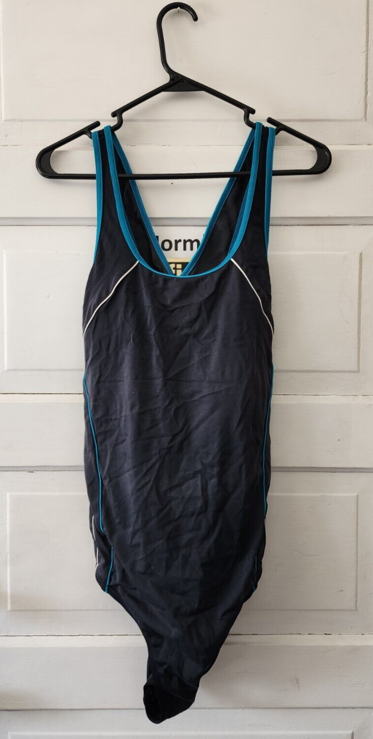 LANDS END WOMEN ONE PIECE SCOOP NECK CROSS-BACK SWIMSUIT BLACK SIZE 16