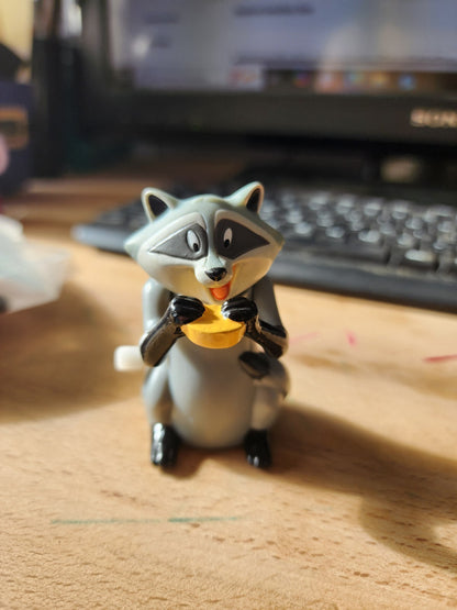 Vtg Disney Pocahontas Meeko Wind-Up Racoon Burger King Figure 1995