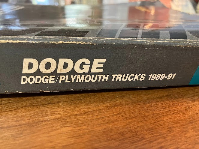 Chilton - Dodge/Plymouth Trucks 1989-91 Repair Manual