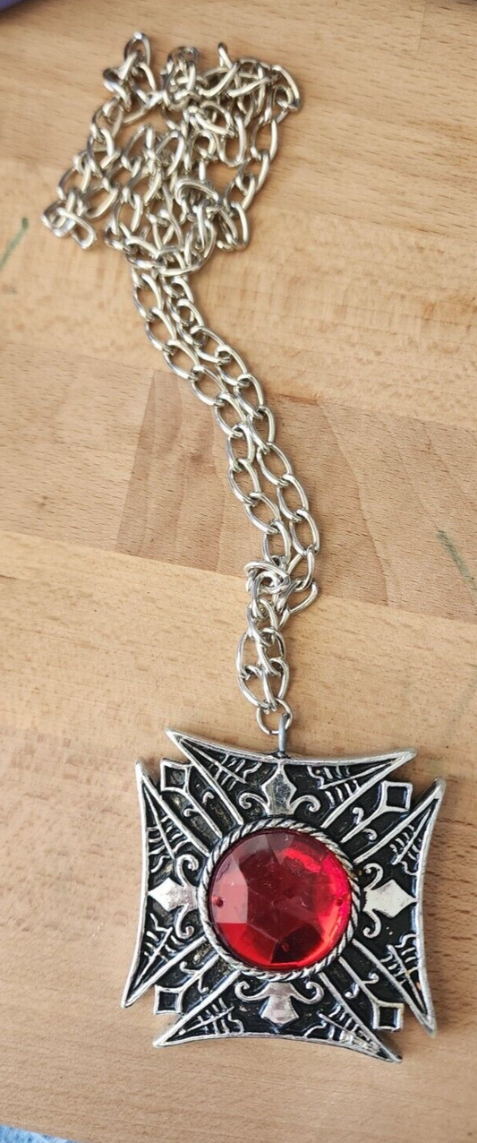 METAL GOTHIC MEDALLION Long Chain Red Jewel Costume Jewelry - GOOD