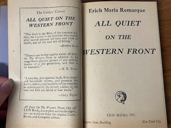 Vintage Paperback - Erich Maria Remarque: All Quiet on The Western Front