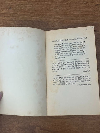 Ross Macdonald: THE INSTANT ENEMY