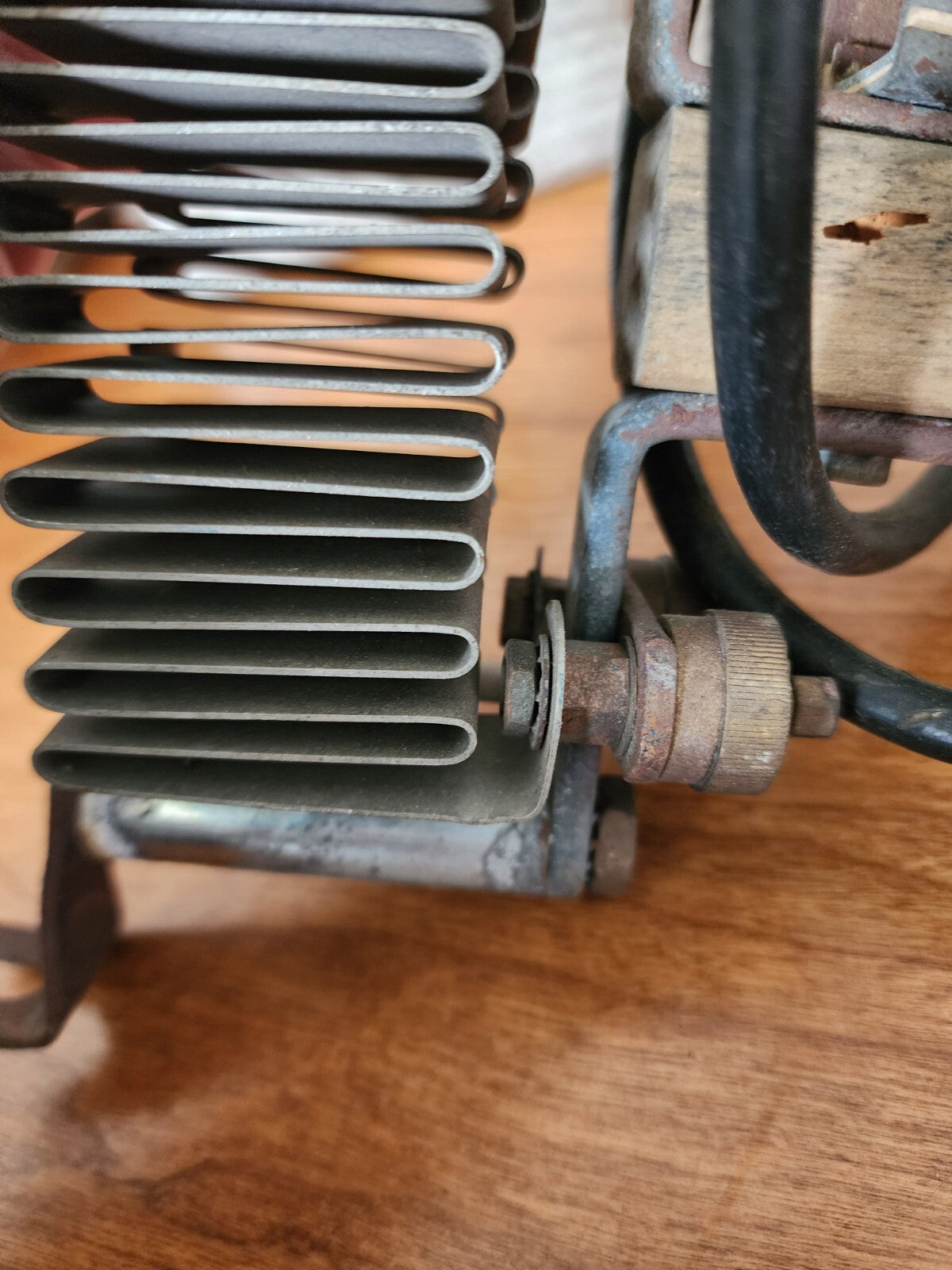 Vtg Hoyt Model No. BT-2A 6 & 12 Bolt Dynamic Battery Loadmaster Tester