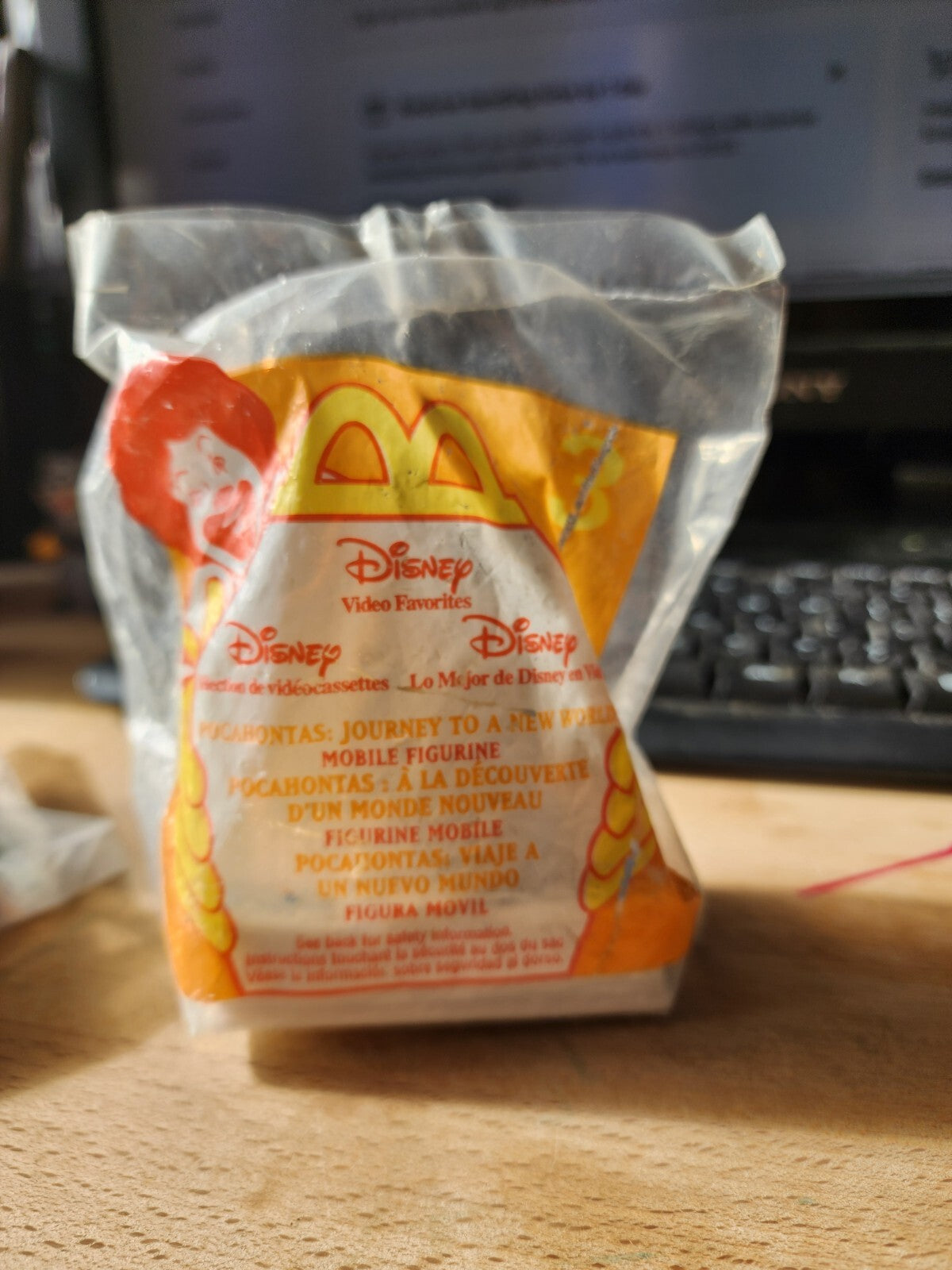 McDonald's Disney Pocahontas Mobile Figurine 1998 NEW