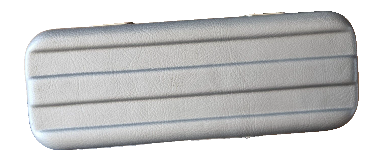 Audio-Technica Hand Held Wireless Microphone ATW-T32 and case with key