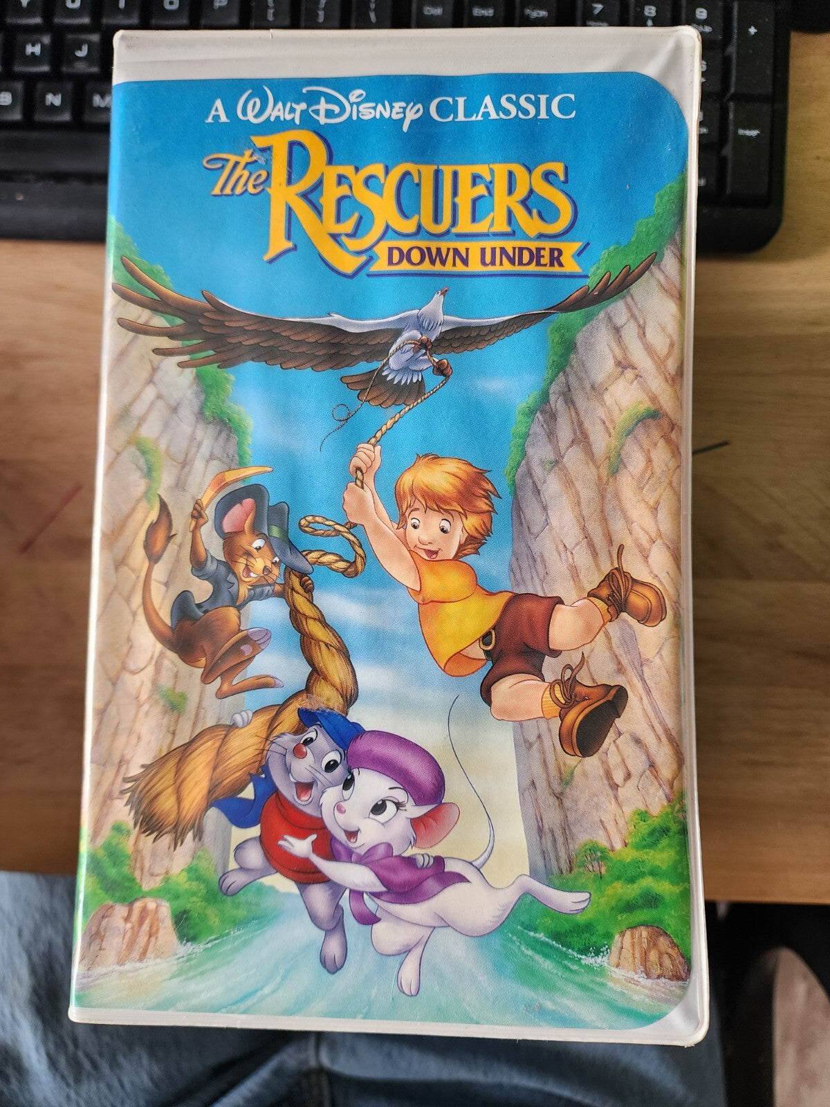 WALT DISNEY VHS LOT-Aristocats, the Rescuers, Lion King, Aladdin King of Thieves