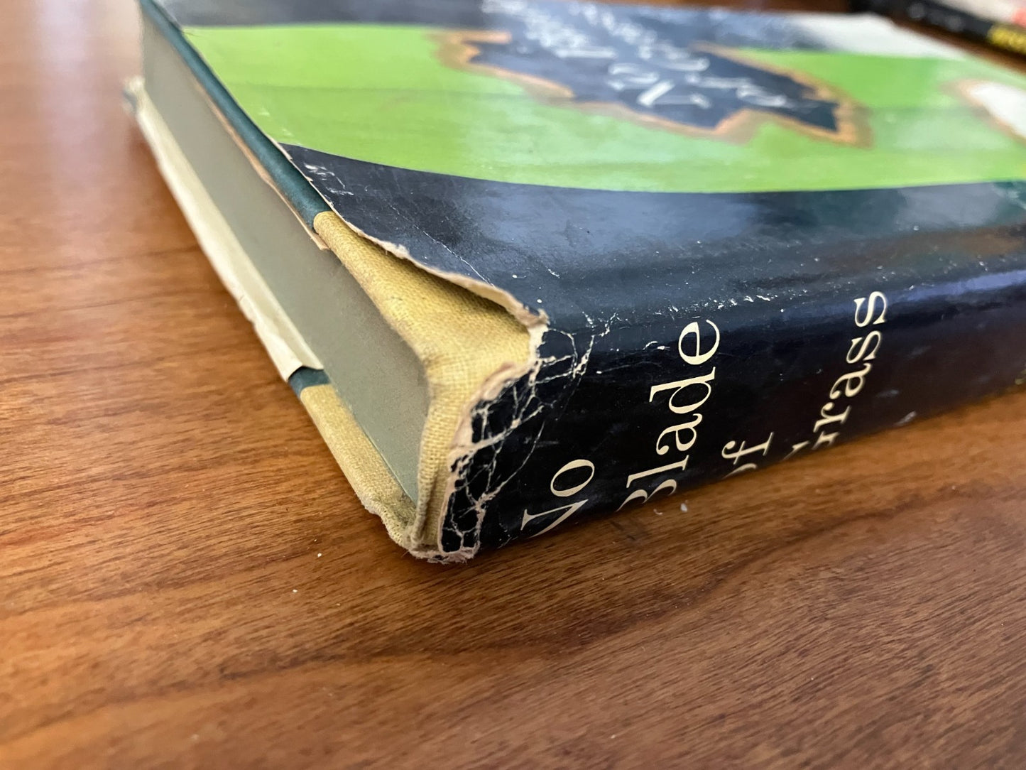 Book: No Blade of Grass by John Christopher