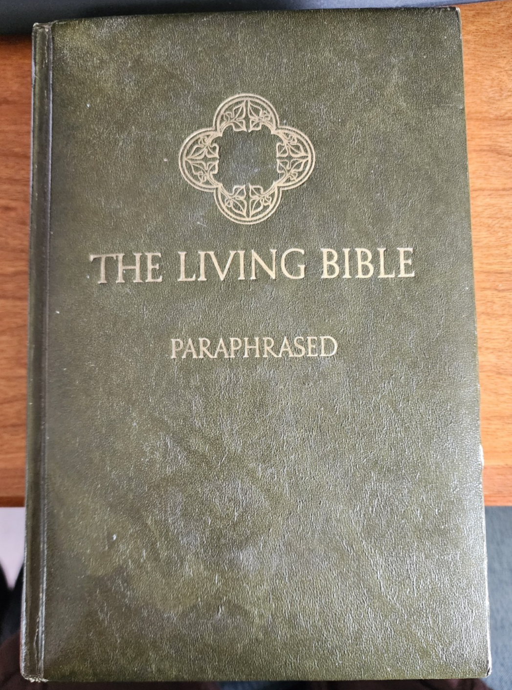 The Living Bible Paraphrased - Kenneth N. Taylor