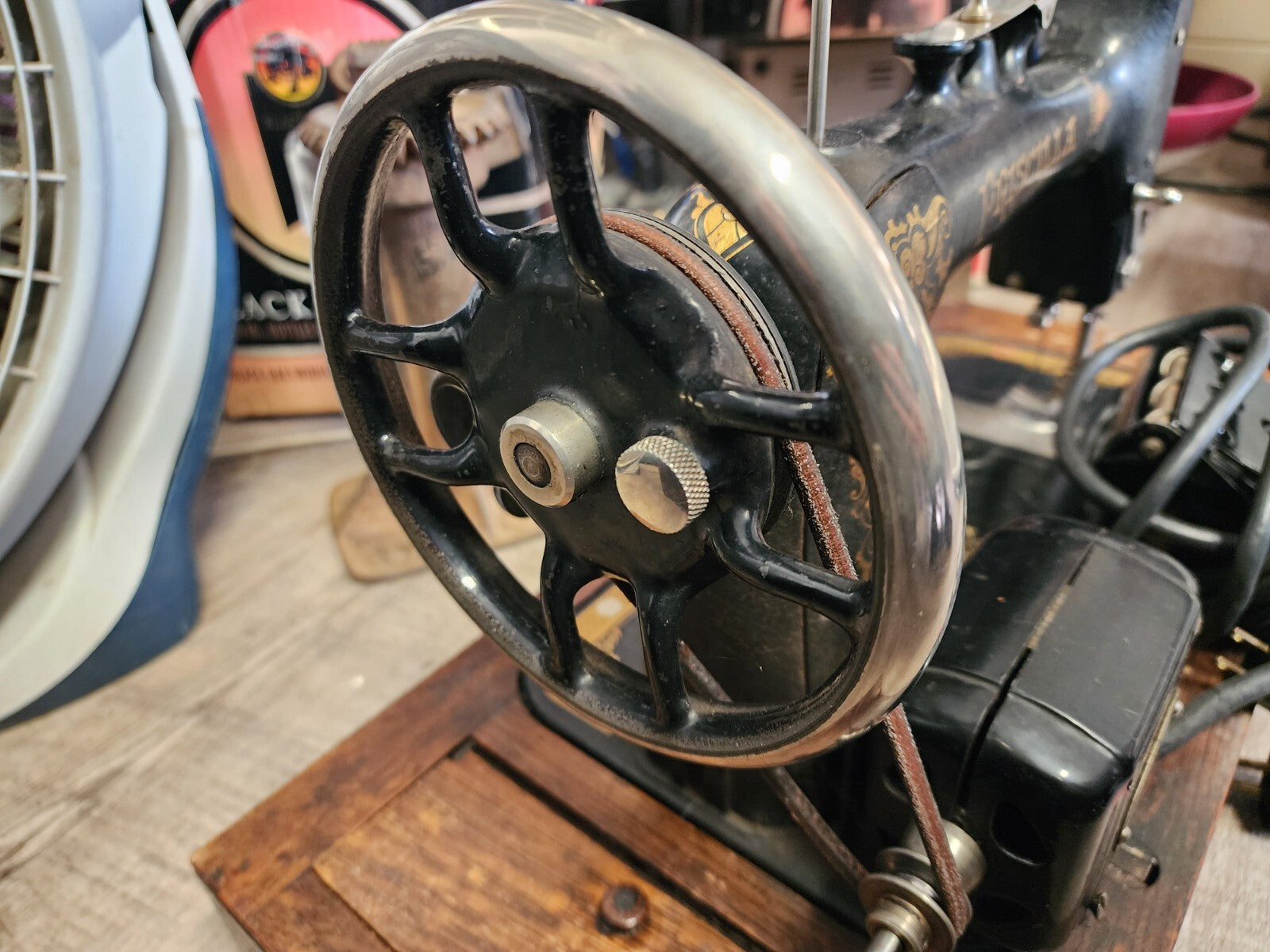 Priscilla Sewing Machine Model 30388 - With Wooden Case & Pedal