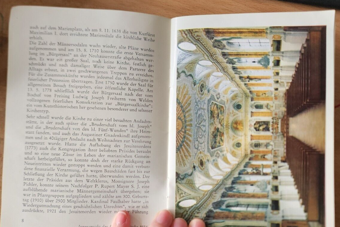 Booklet in German - Munich, Munchen, Burgersaalkirche