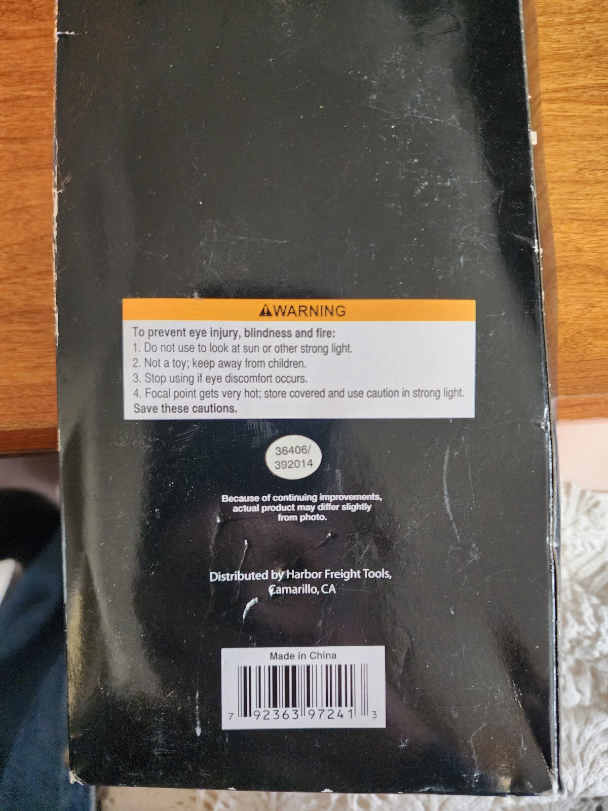 Jumbo 9" Plastic Magnifying Glass, Black