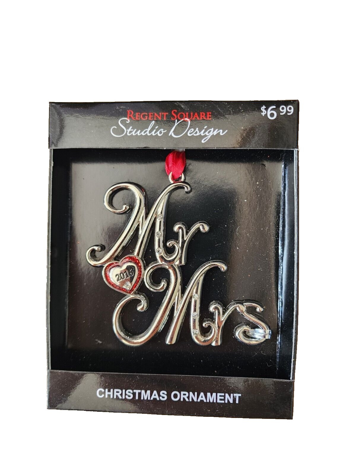 Regent Square Studio Design MR. & MRS. Heart 2016 Christmas Ornament **NEW**