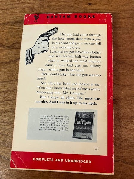 Bantam Book - Dead Pigeon - Robert P Hansen