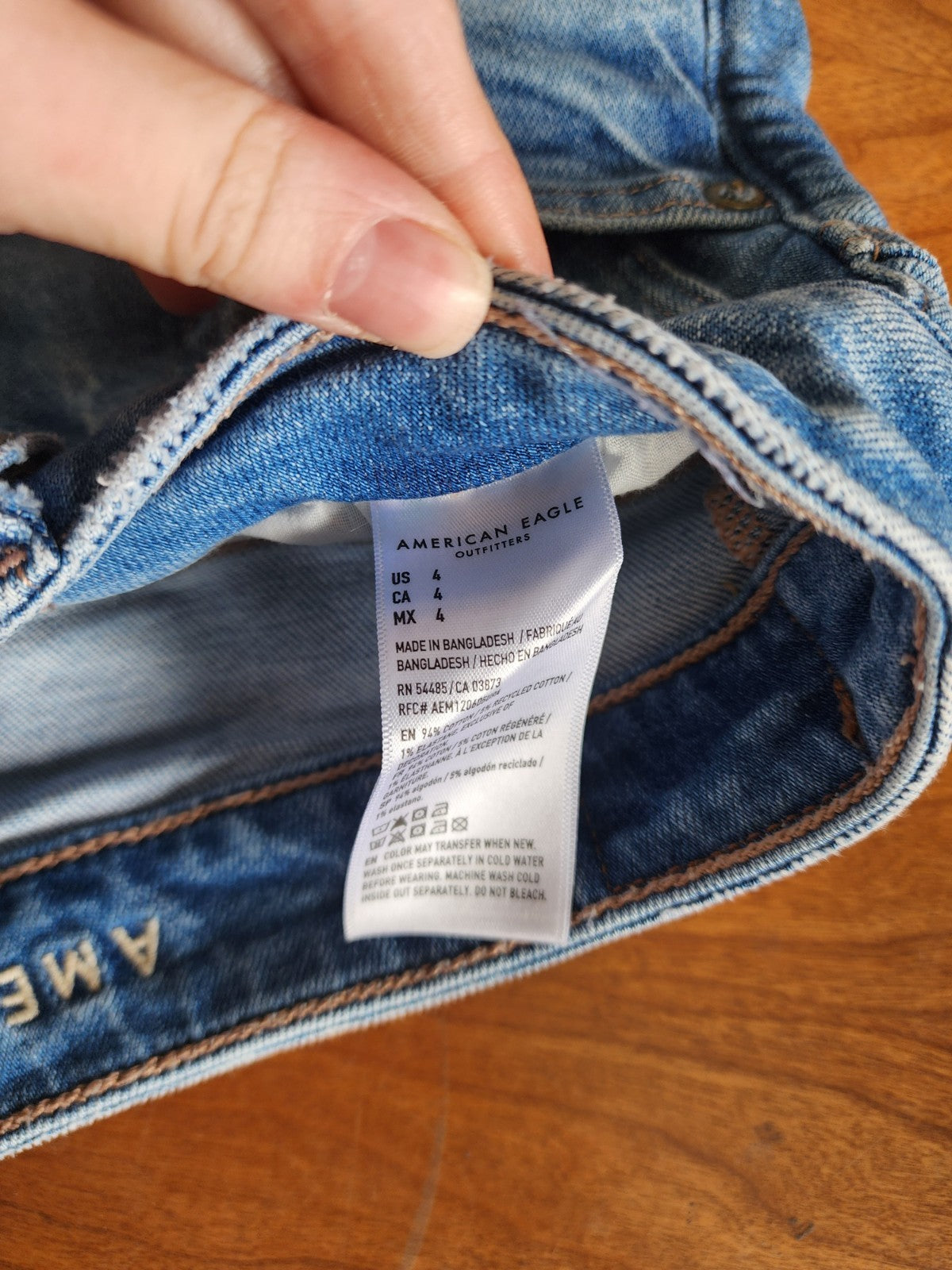 American Eagle Denim Mom Shorts - Size 4