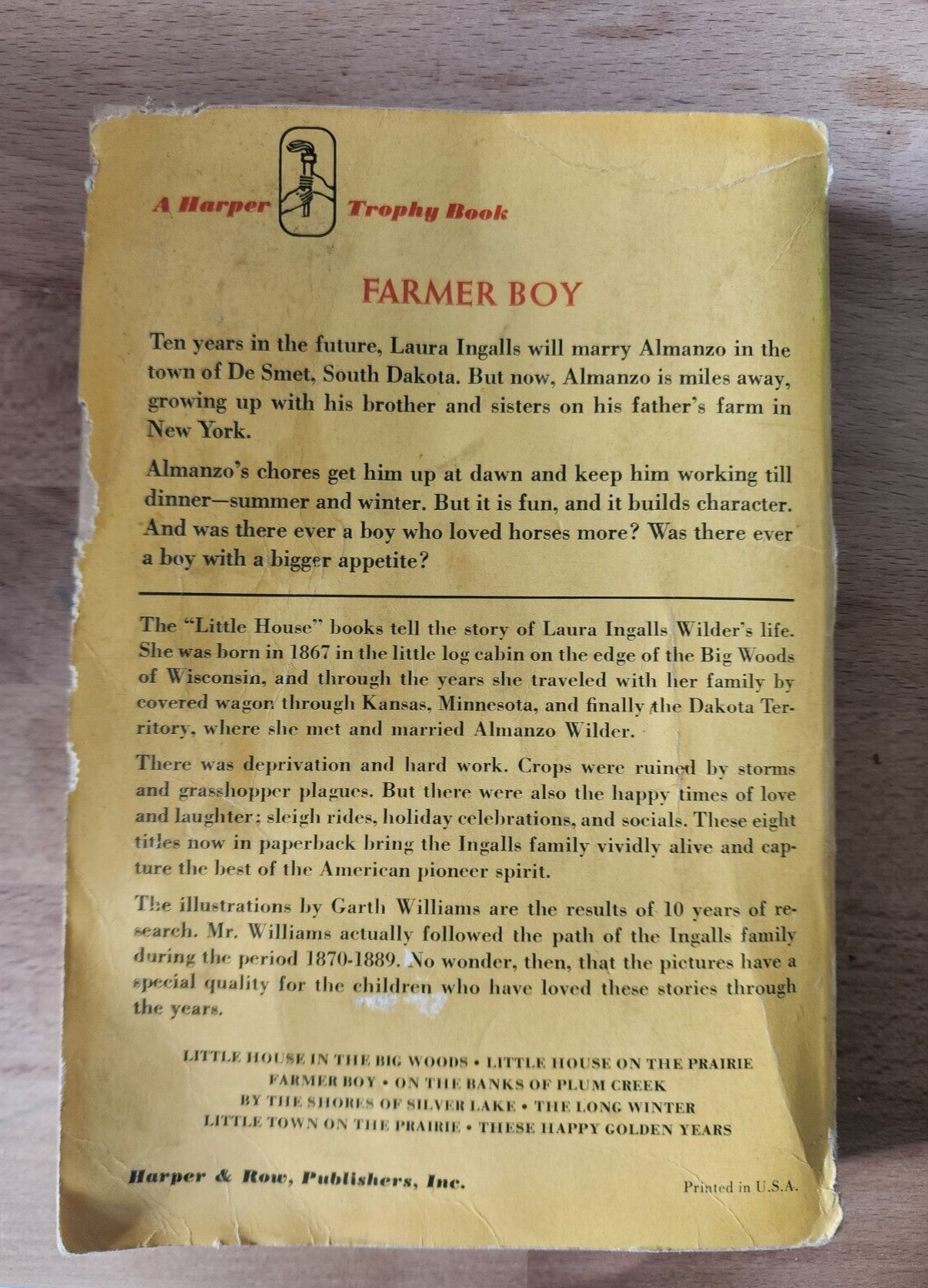 Vintage  paperback Farmer Boy - Laura Ingalls Wilder - 1971 Printing