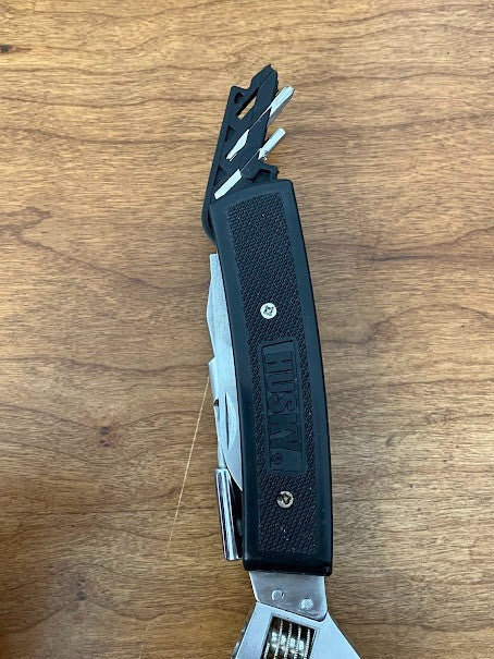 Husky Multi Tool and Case