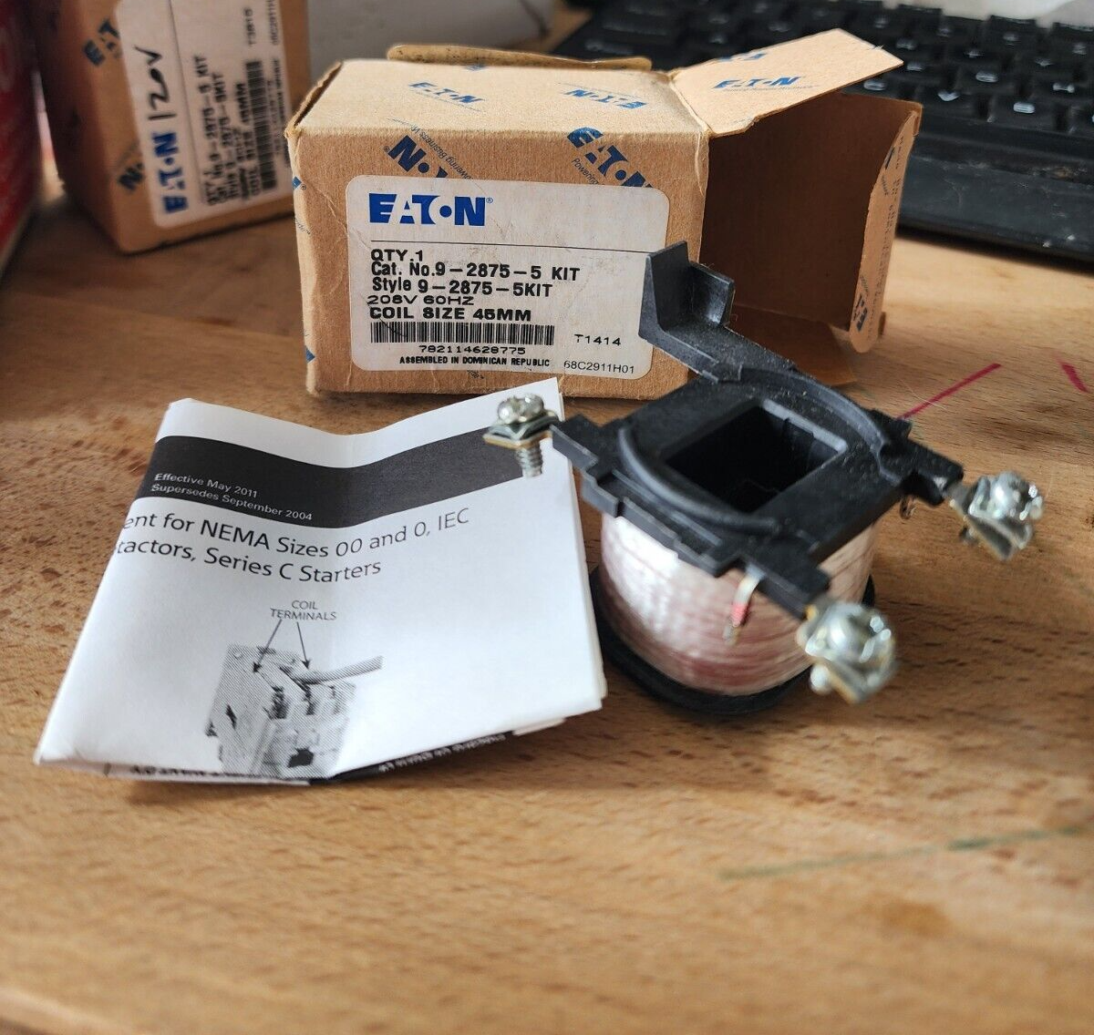 NEW - EATON CUTLER HAMMER 9-2875-5 CONTACTOR REPLACEMENT COIL