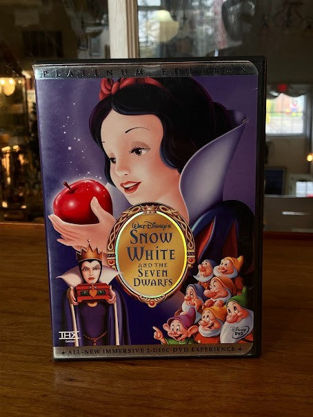 Movie: Snow White and the Seven Dwarfs - (Disney Special Platinum Edition)