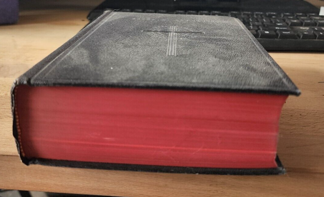 VTG HOLY BIBLE ST JOSEPH NEW CATHOLIC EDITION, Confraternity Edition, 1962