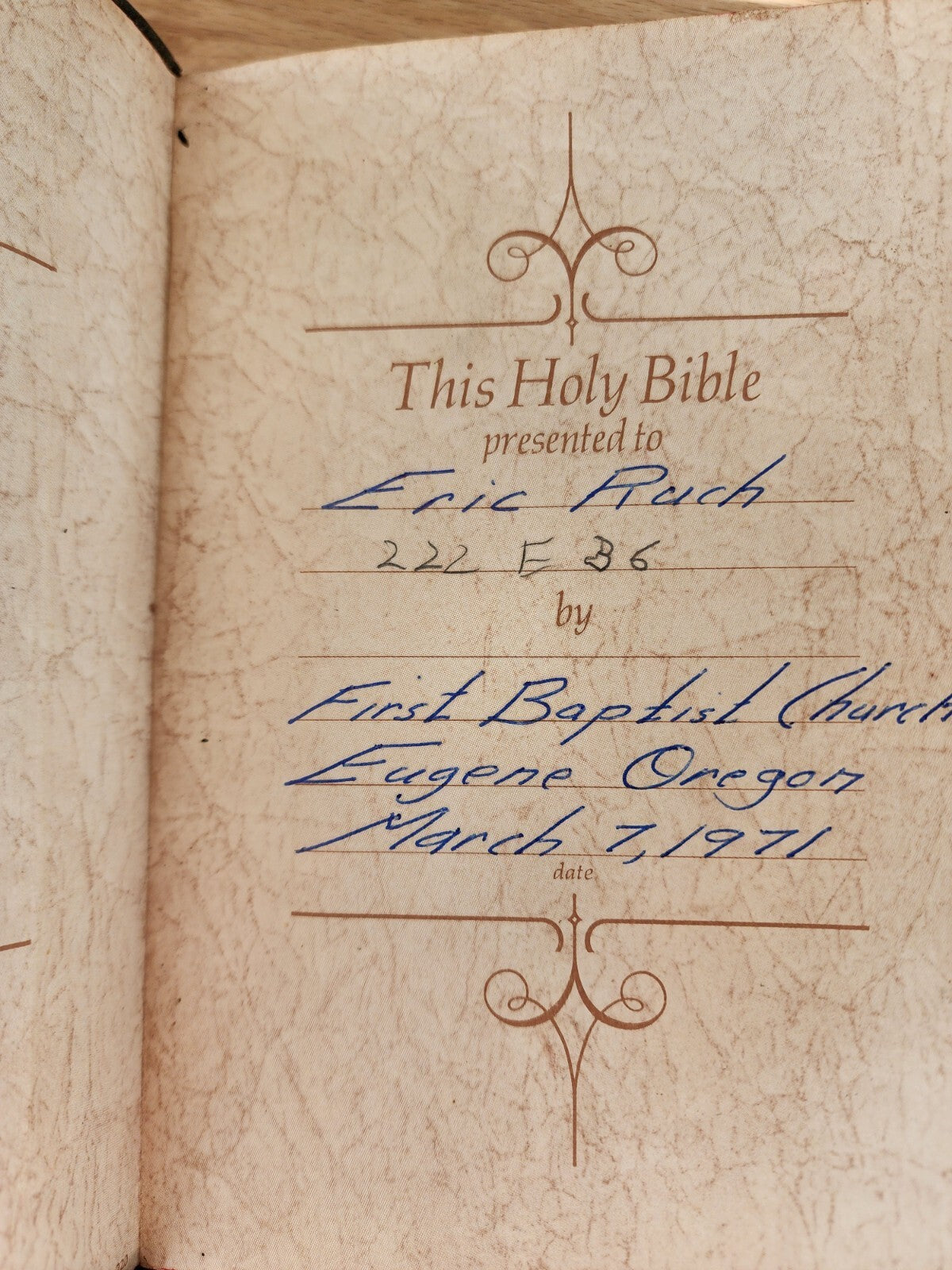 HOLY BIBLE Red Letter Edition, King James, Leather Bound - Vintage