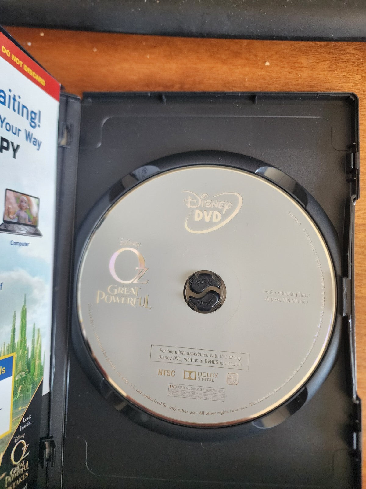 Oz the Great and Powerful (DVD + Digital Copy)