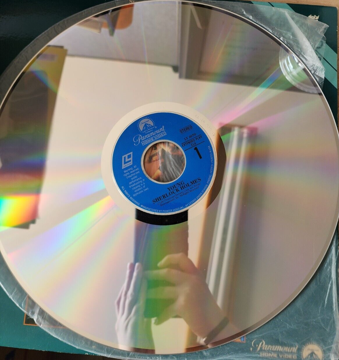 Young Sherlock Holmes 1986 Laserdisc Remastered Widescreen RARE Laser Disc