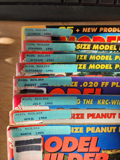 LOT 8 Model Builder Magazines 1995