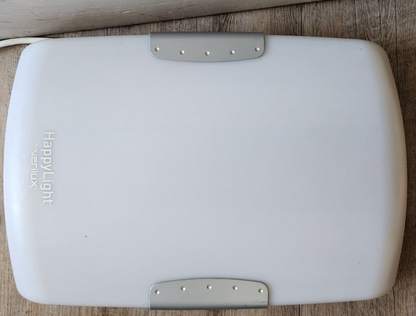 Verilux HappyLight Deluxe Energy Lamp No. HPLD Light Therapy - VG