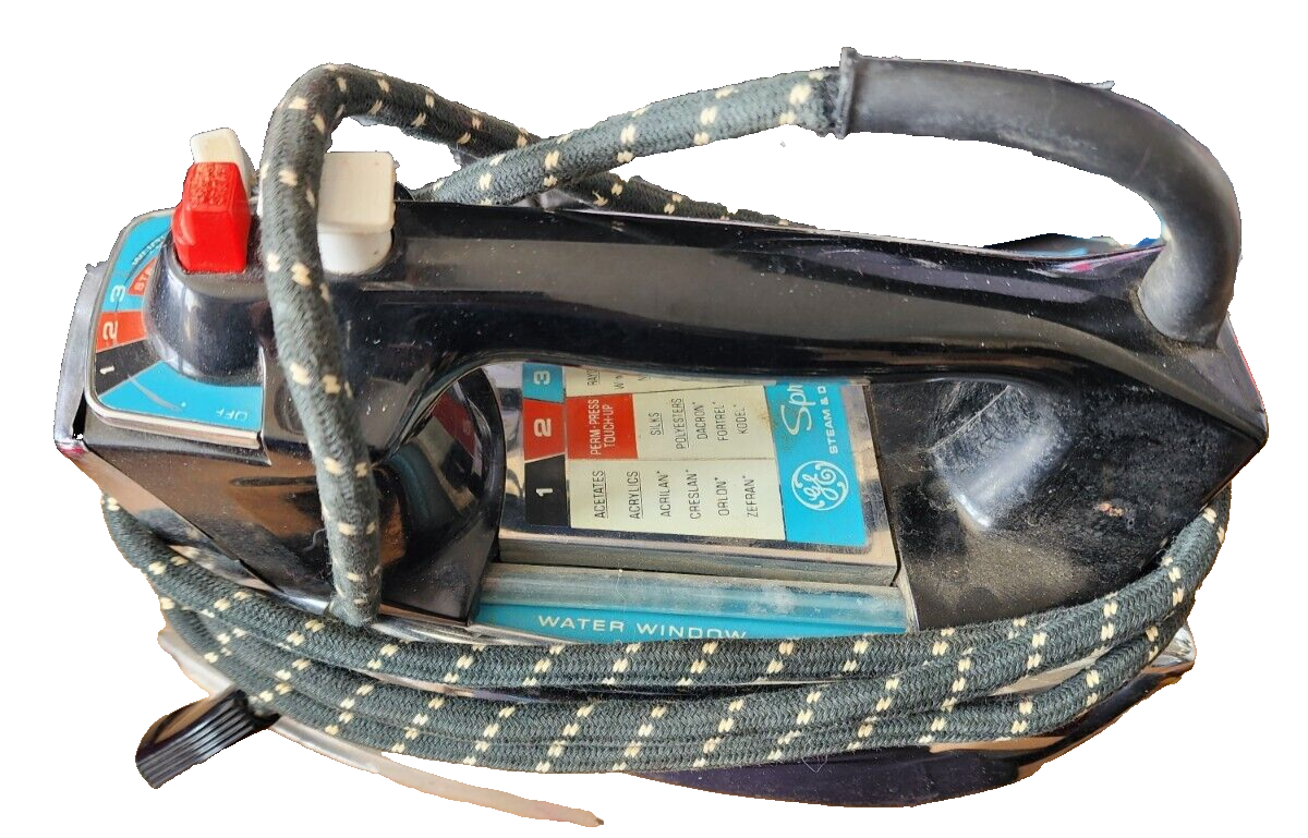 Rare Vintage General Electric Steam and Dry Iron Model F63 9253-312
