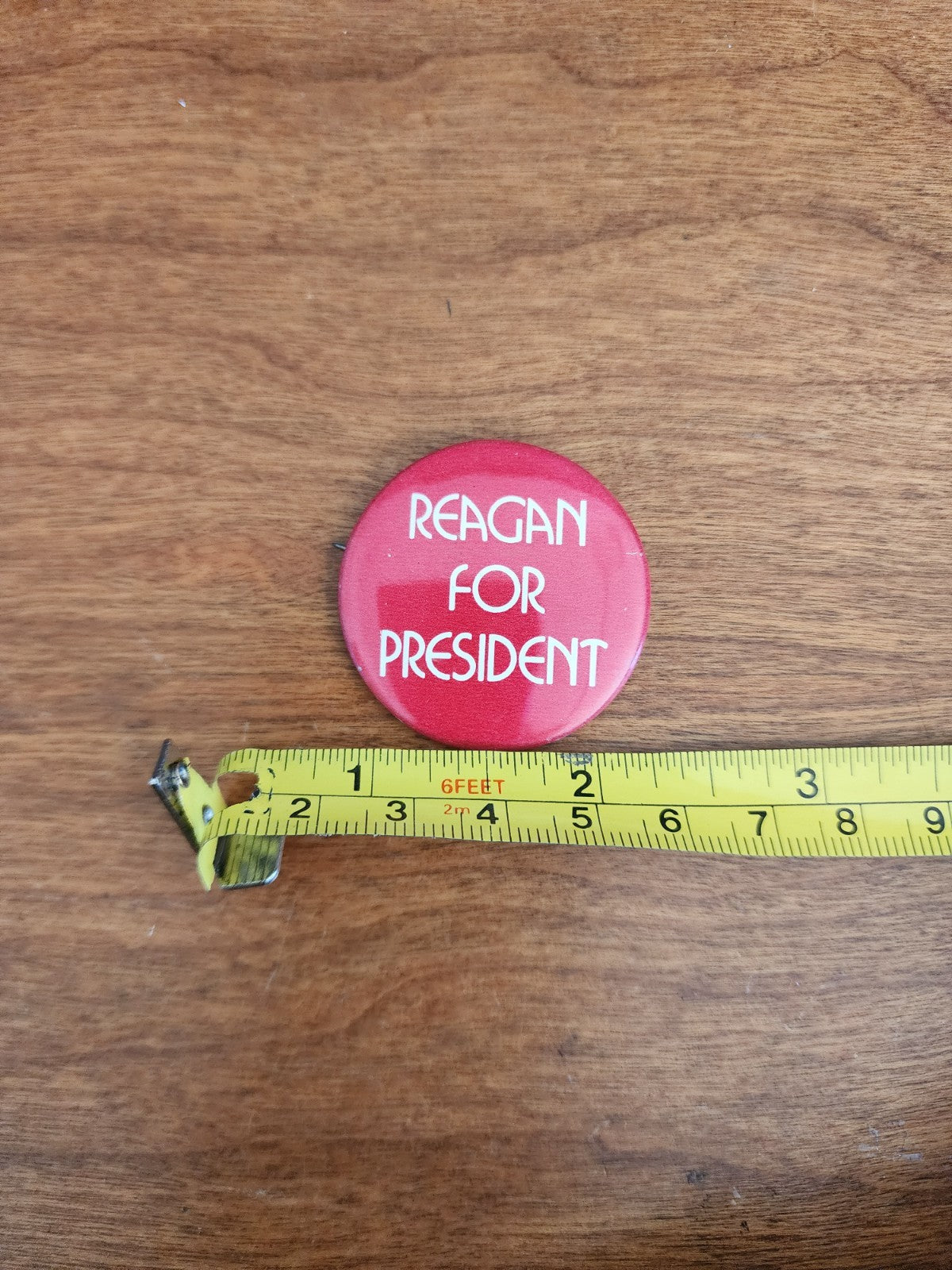 Vintage Political Campaign Pin 1980s "Reagan For President" Red