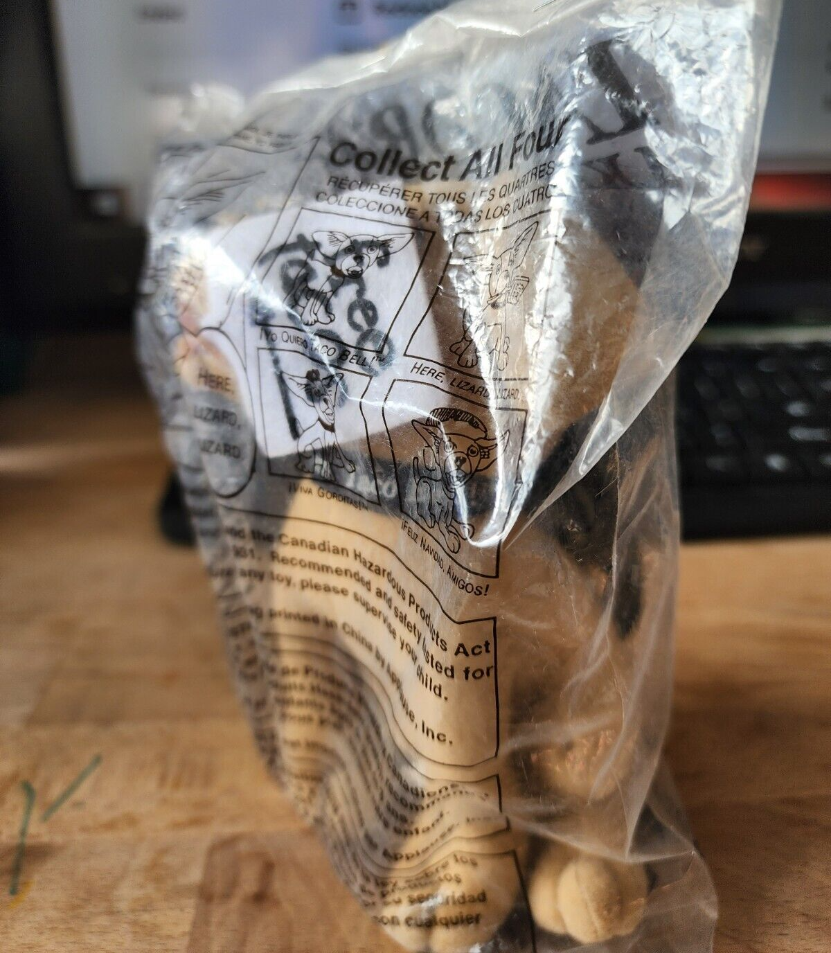 Taco Bell 6" Chihuahua Stuffed Plush Free Taco