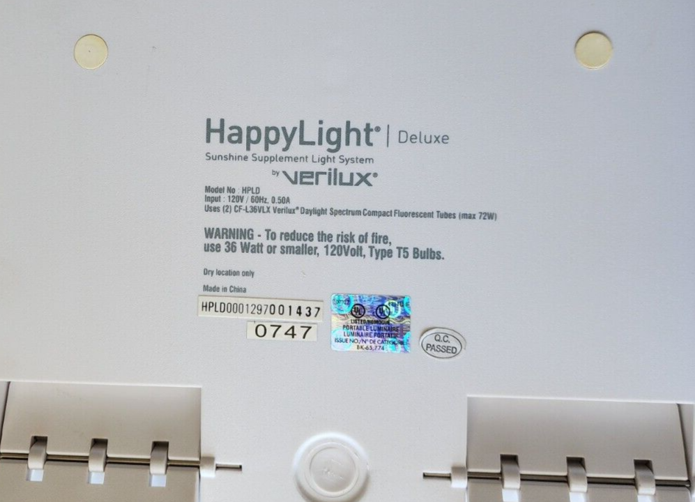 Verilux HappyLight Deluxe Energy Lamp No. HPLD Light Therapy - VG