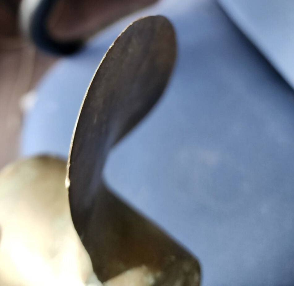 2 Blade brass Quick Silver boat prop 723586A2-11 Vintage