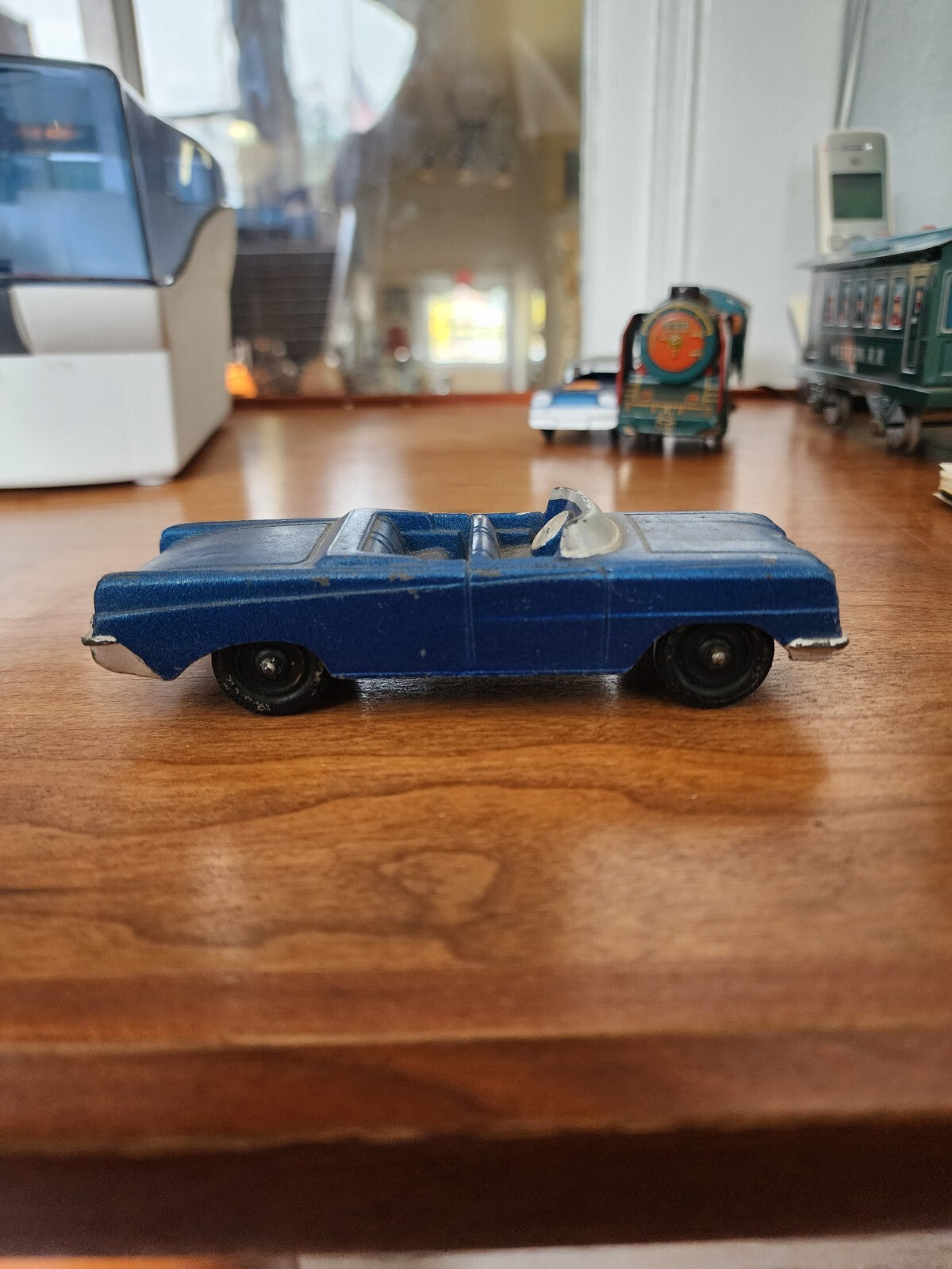 Vtg Tootsie Toy cars~ Made In U.S.A.