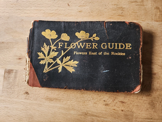 Flower Guide, Flowers east of the Rockies, 1913, leather back