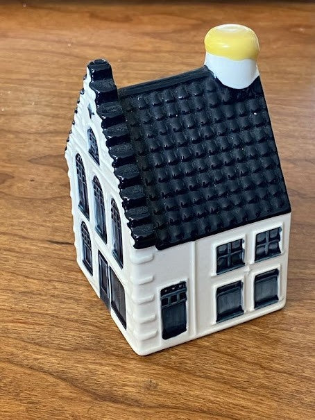 KLM BOLS Delft Blue House #49 - Empty