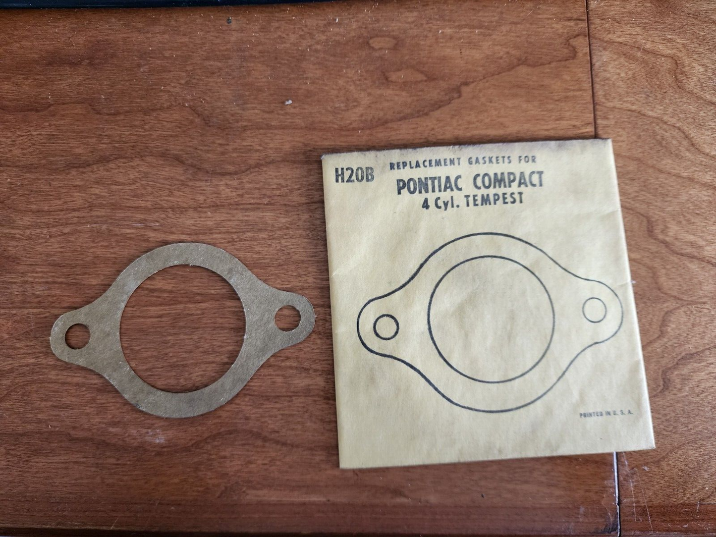 H20B Water Outlet Gasket LOT OF 2