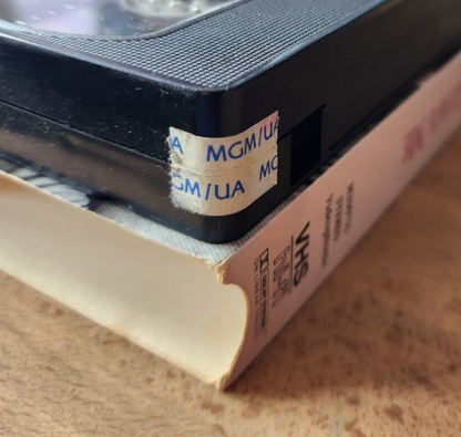 MGM Presents Doris Day & James Cagney in Love Me or Leave Me (VHS, 1988)