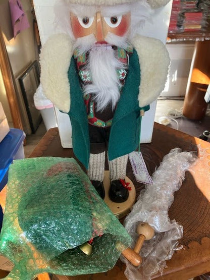 STEINBACH NUTCRACKER - Bavarian SANTA