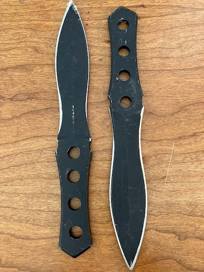 Black Steel Throwing Knives