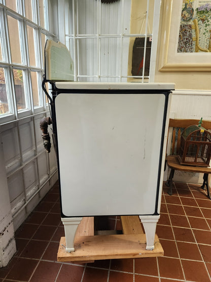 Antique Wedgewood Gas Stove 1930s-1950s