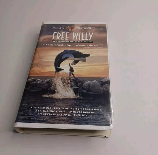 Free Willy VHS Tape
