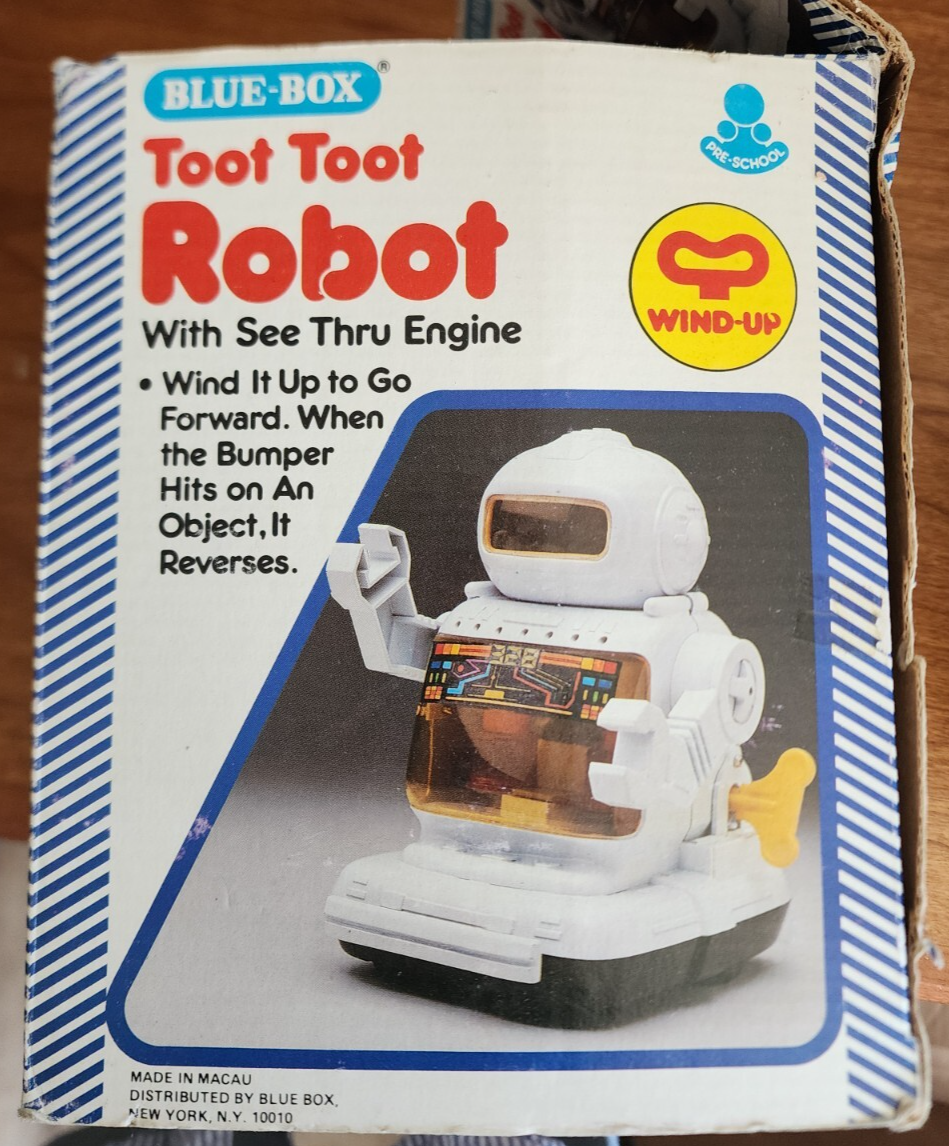 Rare Vintage Toot Toot Robot Wind Up Toy