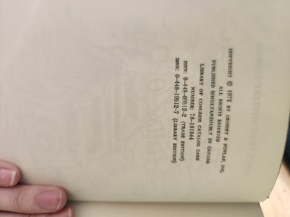 The Message in the Hollow Oak (Nancy Drew #12) by Carolyn Keene - 1972)