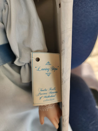 Loving Steps Sandra Kuck's Precious Moments Of Motherhood