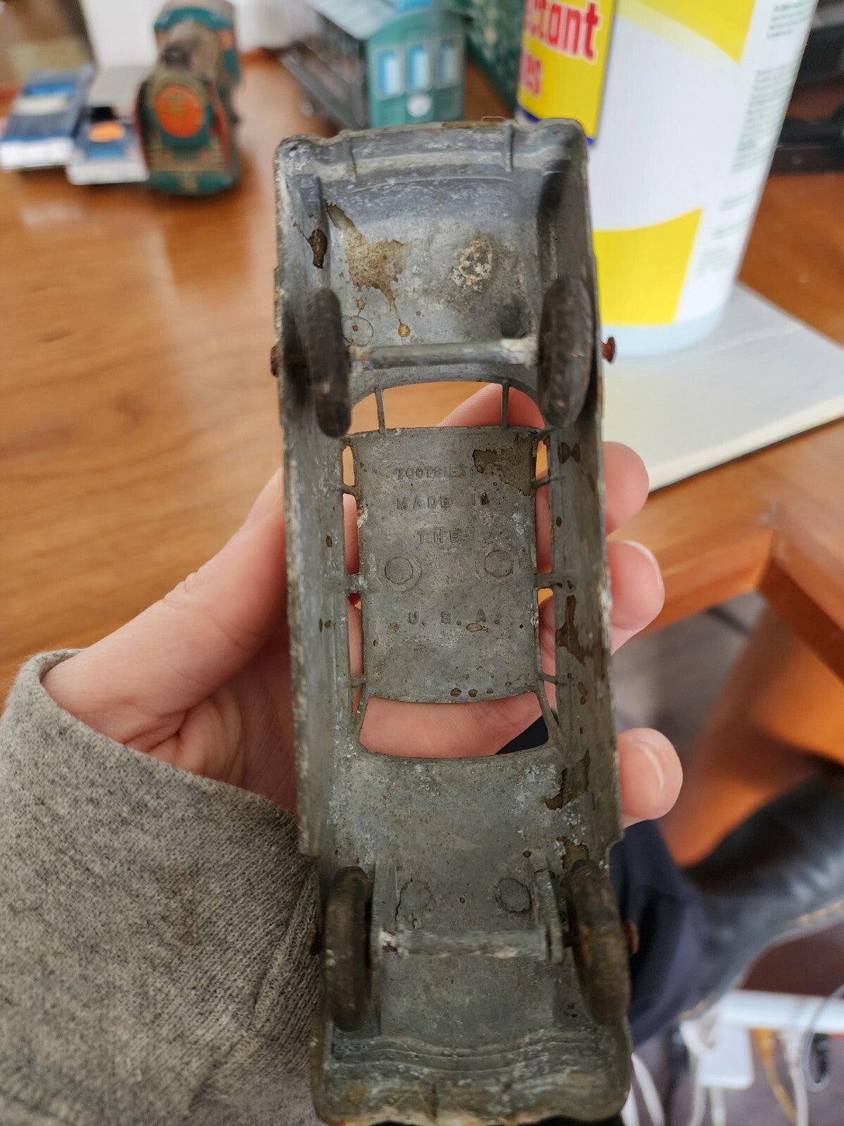 Vtg Tootsie Toy cars~ Made In U.S.A.